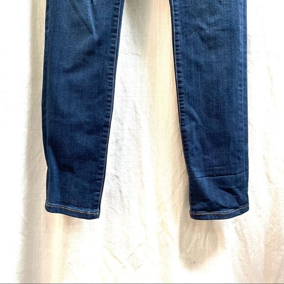 LIVERPOOL Los Angeles
Sienna Ankle Maternity Jeans Elysian Dark Wash - Picture 7 of 14